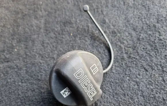 BMW 2 F22 F23 Fuel tank filler cap 7482901