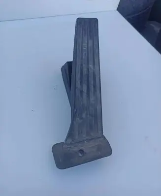 BMW X6 E71 Accelerator throttle pedal 6858574 25916010 1912420616