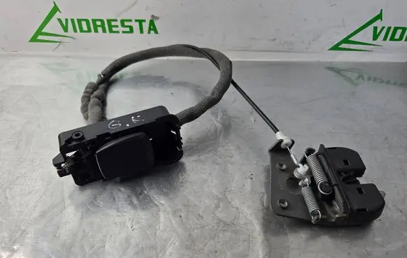 BMW 6 F06 Gran coupe Seat back rest lock catch 7240425 52107010