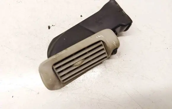 Volvo XC90 Dash center air vent grill 8641828