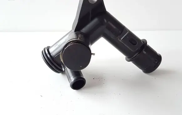 Peugeot Partner Engine coolant pipe/hose 9684589080