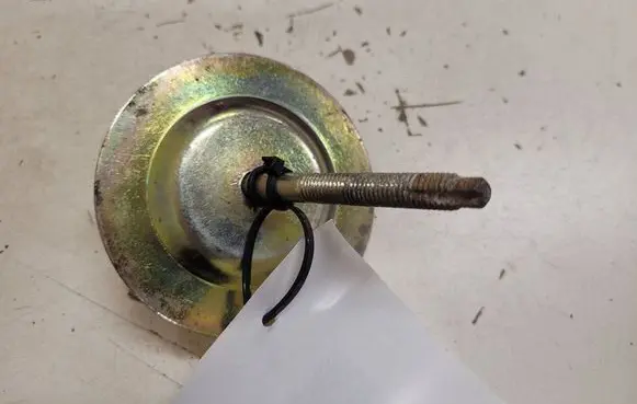 Jaguar S-Type Spare wheel bolt