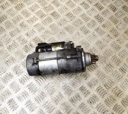 Volkswagen PASSAT B8 Starter motor 4380000251 02E911024J