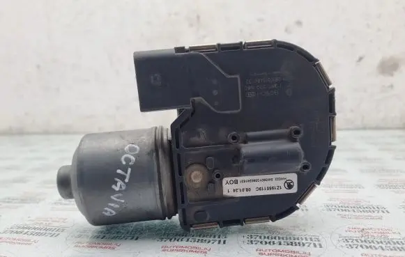 Skoda Octavia Mk2 (1Z) Wiper motor 1Z1955119C