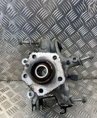 Audi A4 S4 B9 8W Rear wheel hub 8W0505460D