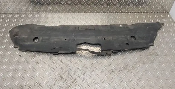 Radiator trim
