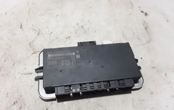 BMW 5 GT F07 Air suspension control unit module (rear) 9251977