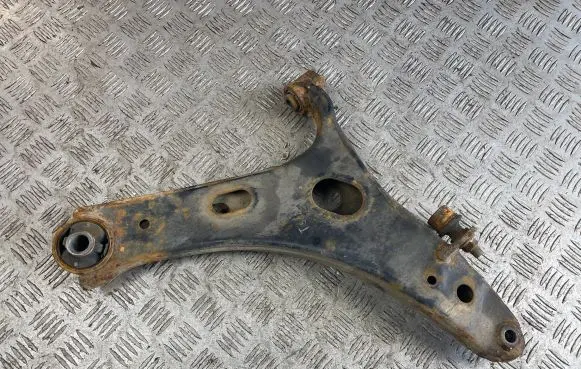 Subaru Forester SJ Front lower control arm/wishbone