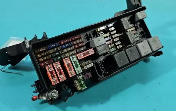 Mercedes-Benz ML W164 Fuse box set A1645402372 IMPRK1536629