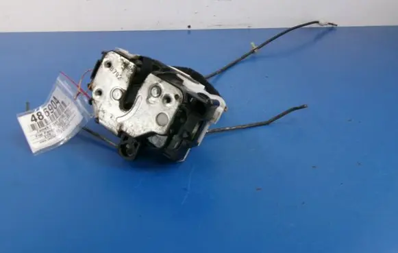Fiat Panda 141 Front door lock 46803512