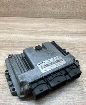 Renault Megane II Engine control unit/module ECU 8200391966 0281011776