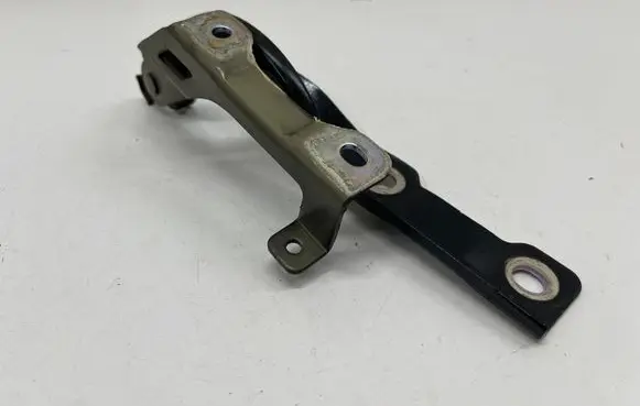 MG ZS Engine bonnet/hood hinges 10457978