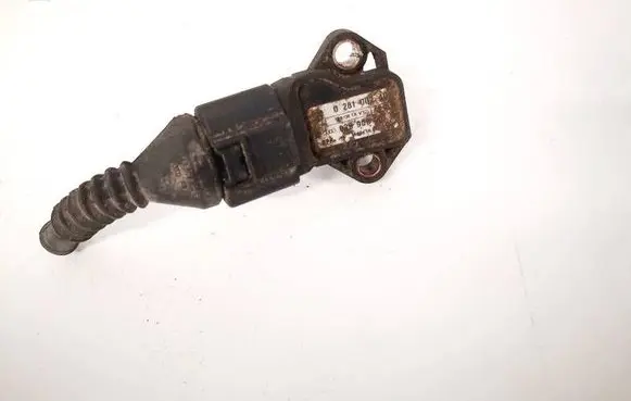 Volkswagen Tiguan Air pressure sensor 0281002401
