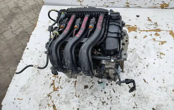 Peugeot 208 I Engine swap HM01