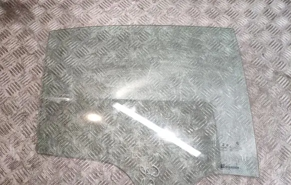 BMW 3 G20 G21 Rear door window glass E005875