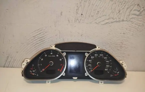 Audi A6 S6 C6 4F Speedometer (instrument cluster) 4F0920983F 503002321901