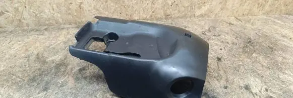 Ford Focus Steering wheel column trim