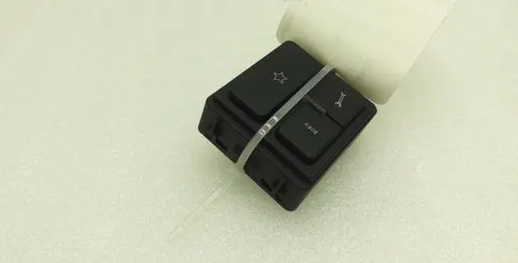 Volkswagen PASSAT B7 Other switches/knobs/shifts 3AA035624