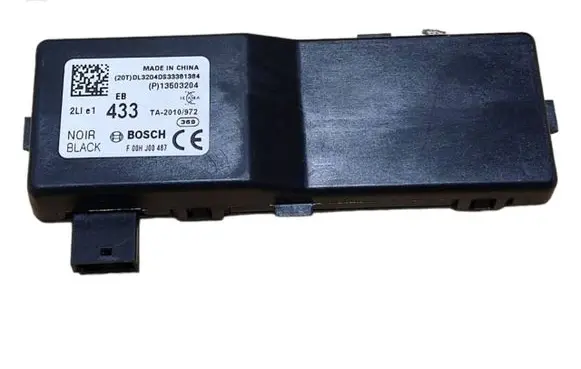 Opel Mokka Door central lock control unit/module 13503204 F00HJ00487