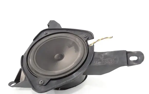 BMW 3 E46 Parcel shelf speaker 8381561