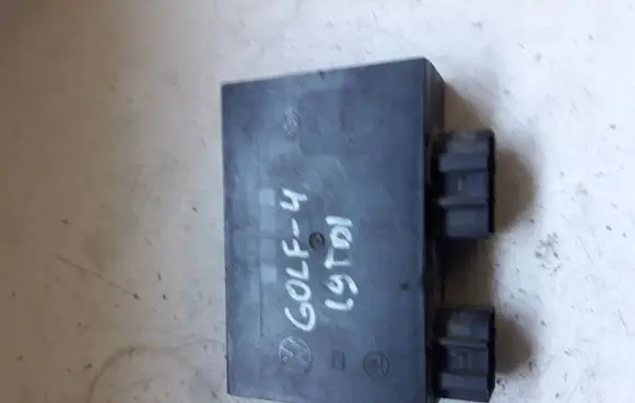 Volkswagen Golf IV Comfort/convenience module 1J0959799J