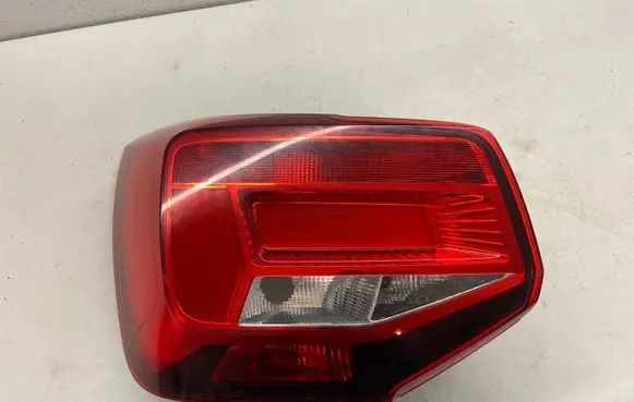 Audi Q2 - Rear/tail lights 81A945069B 90096090