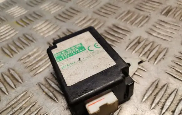 Lexus IS 220D-250-350 Keyless (KESSY) go control unit/module 8974053050