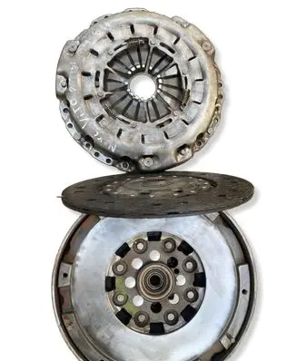 Mercedes-Benz Vito Viano W638 Clutch set kit A0002521511 A0002520705