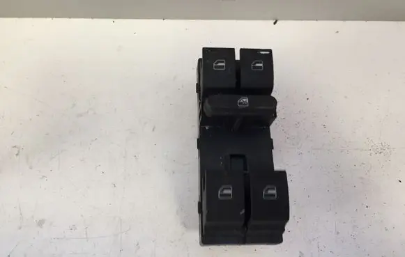Volkswagen Golf V Electric window control switch 1K4959857