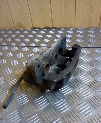 KIA Carnival Front brake caliper