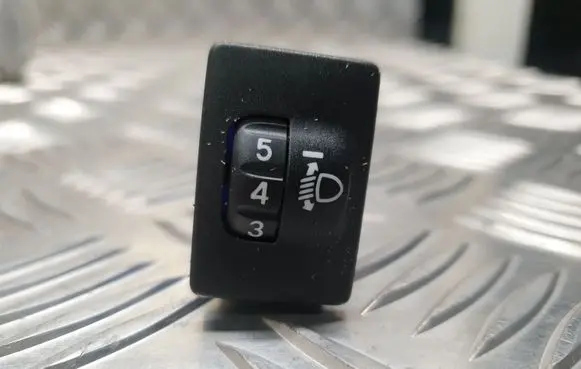 Toyota Aygo AB40 Headlight level height control switch 841520D090