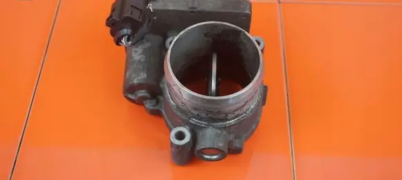 Hyundai Santa Fe Throttle body valve 5WY9110C D4EB