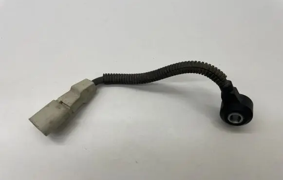 Volkswagen PASSAT B6 Detonation knock sensor 021905377E