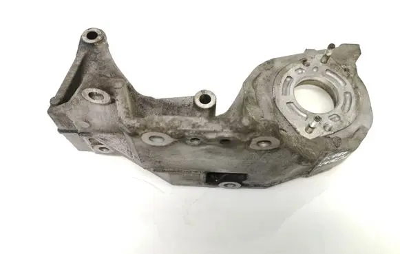 Mazda 6 Fuel pump bracket RF7J