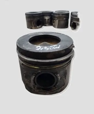 BMW 5 E60 E61 Piston N47