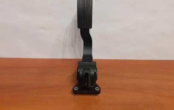 Mercedes-Benz Vito Viano W447 Accelerator throttle pedal 8736 A9073010200