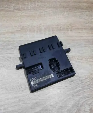 Audi A8 S8 D3 4E Comfort/convenience module 4E0907279L