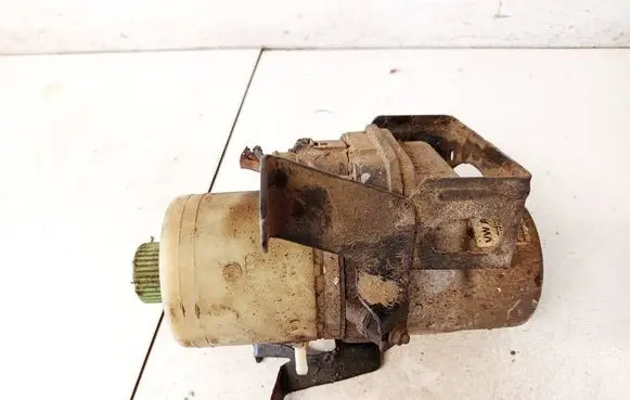 Volkswagen Polo IV 9N3 Power steering pump 6q0423156ab 6q1423051bs