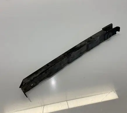 Mercedes-Benz E W211 Front bumper mounting bracket A2118801214 2118801214