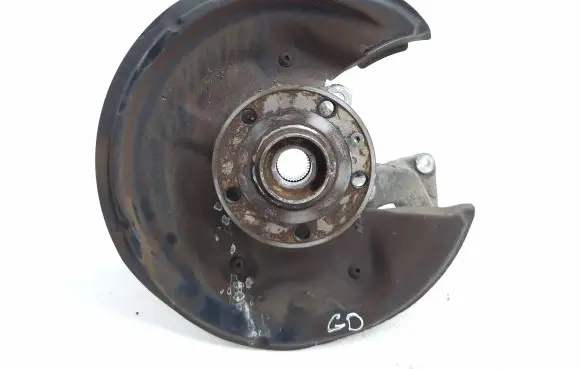 Audi Q3 8U Rear wheel hub