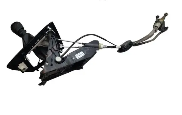 Renault Megane I Gear shift cable linkage 