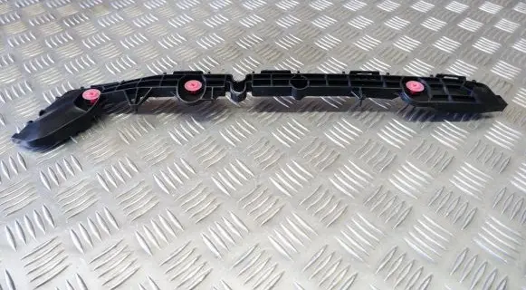 Toyota Prius (XW50) Rear bumper mounting bracket 5257547040