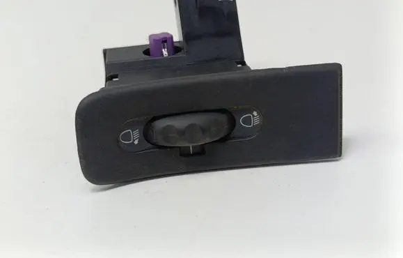 Renault Laguna I Headlight level height control switch 7700419690