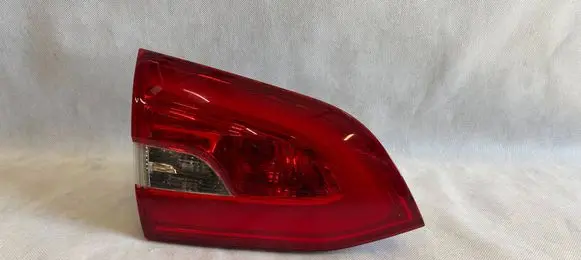 Peugeot 308 Tailgate rear/tail lights 9678098080 L90019030