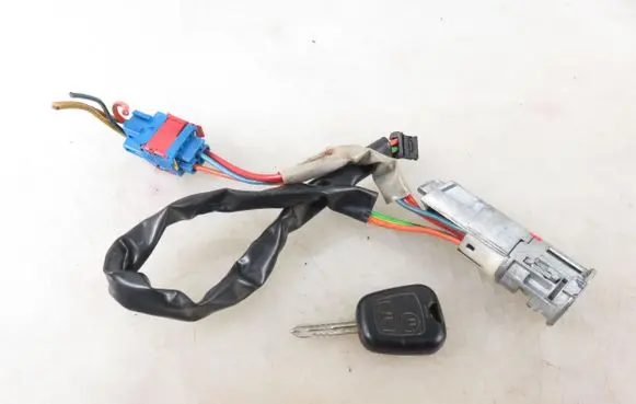 Citroen Xsara Picasso Ignition lock