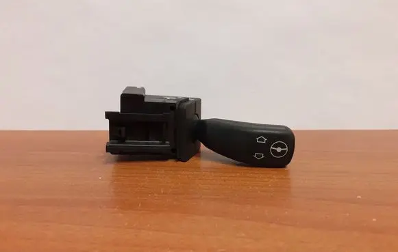 BMW X5 E53 Steering wheel adjustment handle/lever 5714 8373901