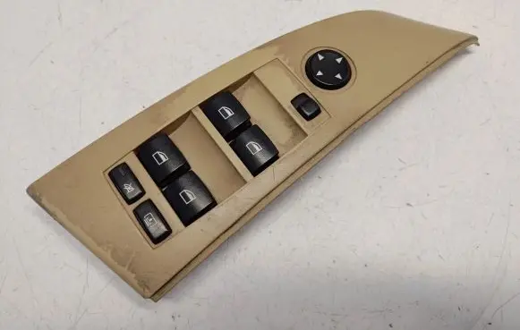 BMW 5 E60 E61 Electric window control switch 6943252 61316943252 61316951915