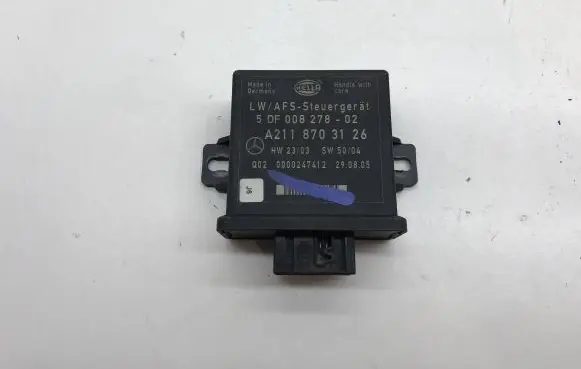 Mercedes-Benz E W211 Light module LCM A2118703126