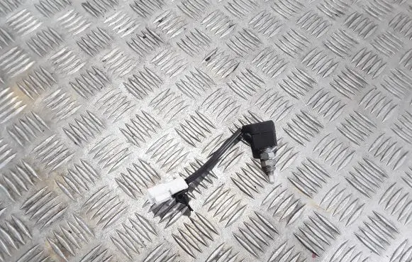 KIA Ceed Clutch pedal sensor 