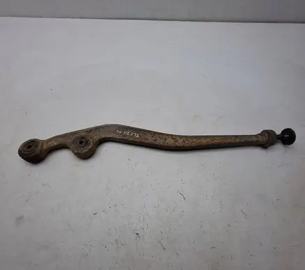 Toyota Land Cruiser (BJ70) Front control arm
